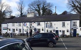Benllech Sea View Bungalow, Dog Friendly Sleeps 6